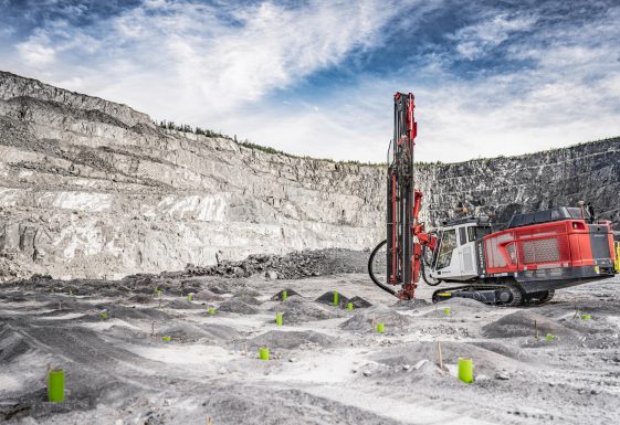 MAQUINA DE PERFORACIÓN